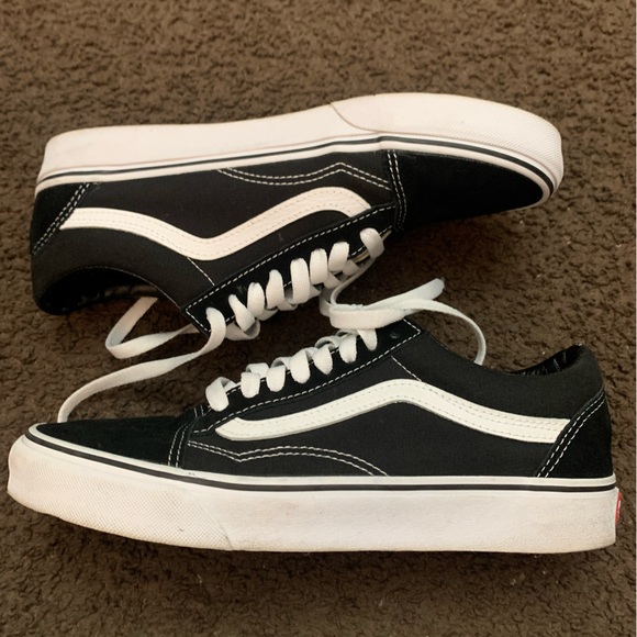 VANS Old Skool Size 8.5 Men - Picture 1 of 4